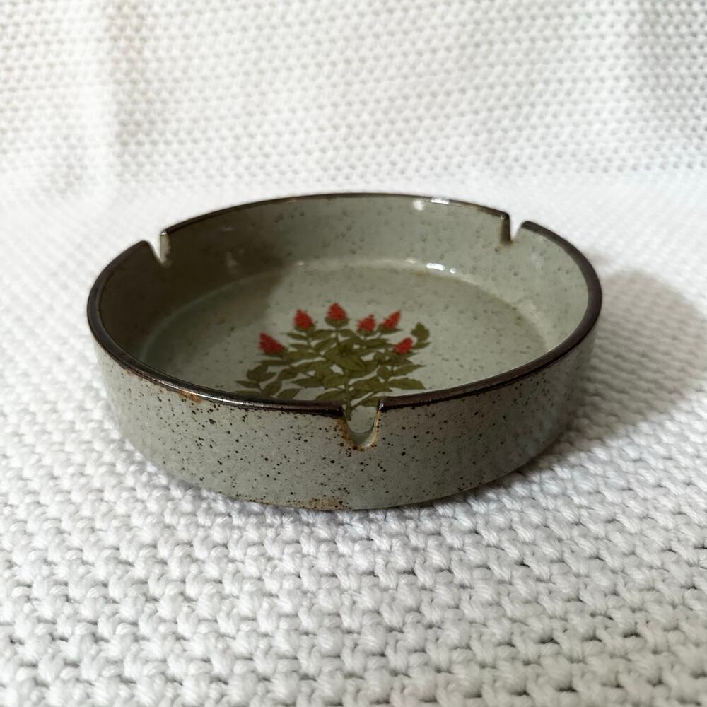 Takahashi San Francisco Japan Red Wildflower Painted Speckled Ashtray Vintage - Picture 3 of 6